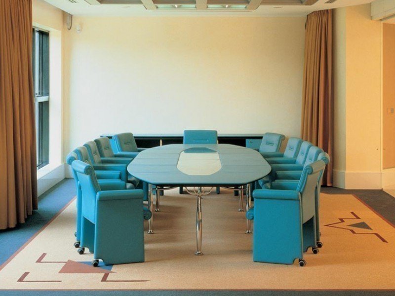 Стол для конференц-зала CORINTHIA