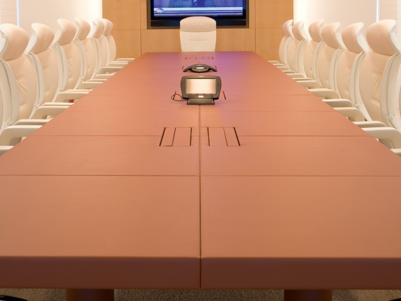 Стол для конференц-зала CEO