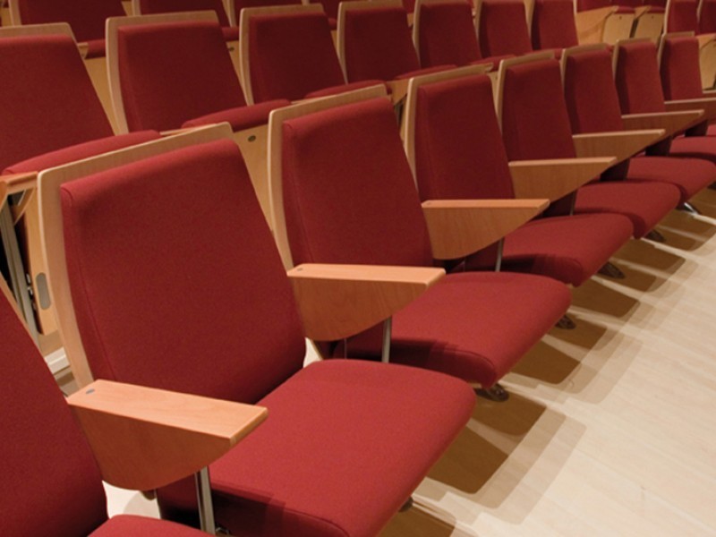 Кресло для конференц-зала ONE TO ONE