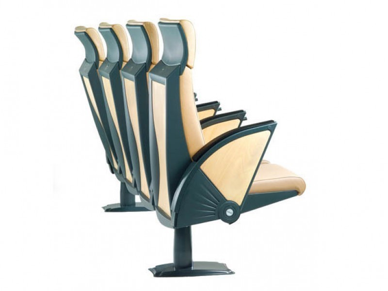 Кресло для конференц-зала ERASMUS