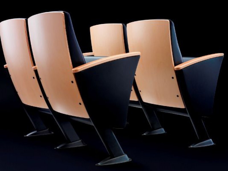 Кресло для конференц-зала EIDOS